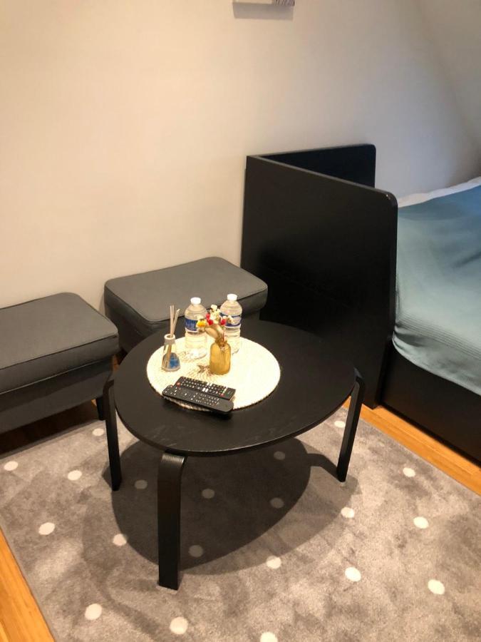 Au Marolles Chambre Atomium Bruselas Exterior foto